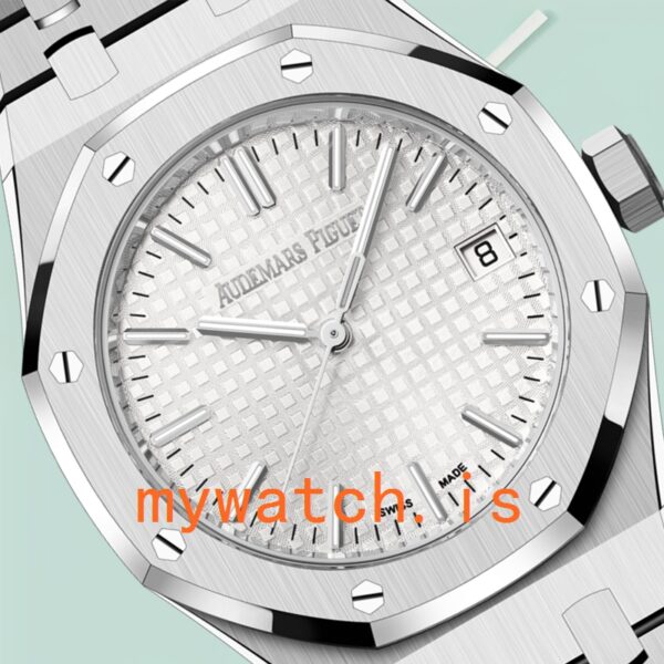 Audemars Piguet Royal Oak Men's 37mm 15550ST.OO.1356ST.01 Automatic - Image 3