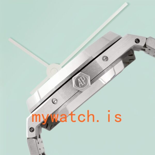 Audemars Piguet Royal Oak Men's 41mm 26574ST.OO.1220ST.03 Bracelet Blue Dial - Image 3